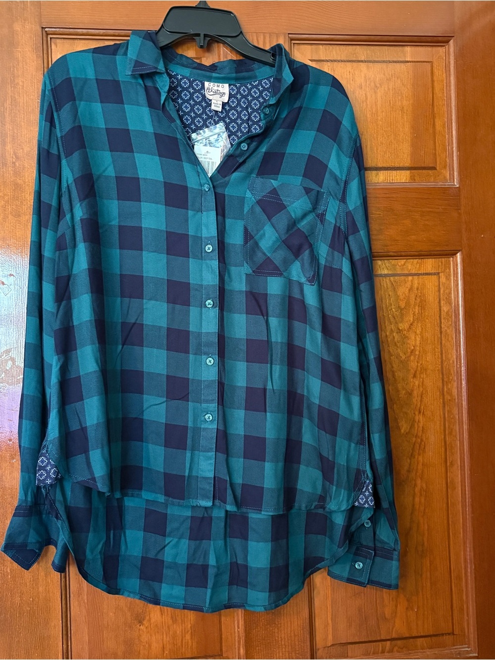 Como Vintage Teal and Black Plaid Button-Down Shirt with Contrast Hem